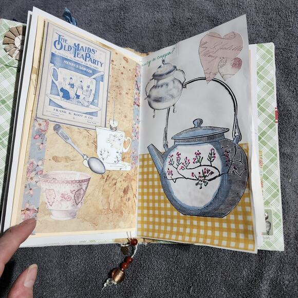 "GATHER" Junk Journal, 10in x 6.5in x 1in, 52pages - Picture 10 of 12